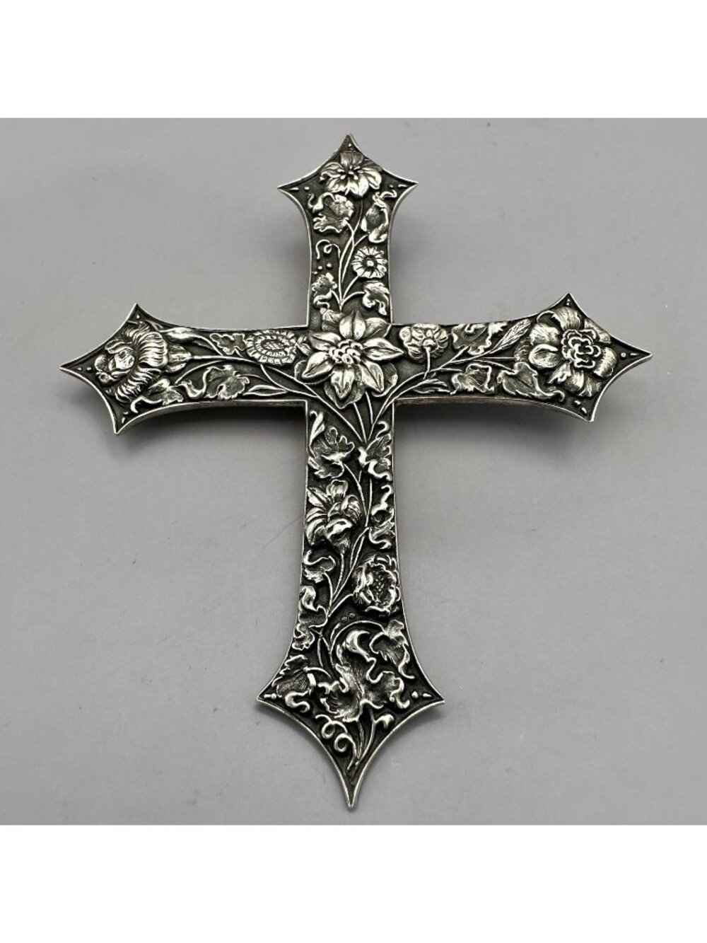Large Flowers Repousse Cross Pendant  Johannes Hanias Signed NGA Sterling Silver